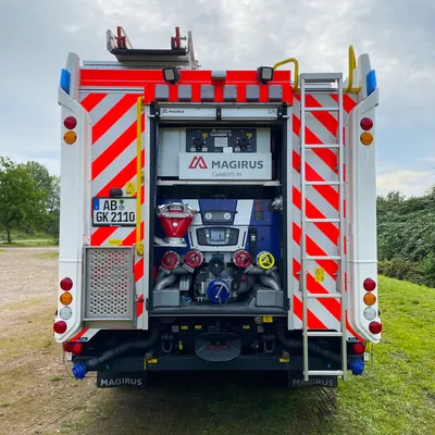 TLF3000 hinten bearbeitet.jpg