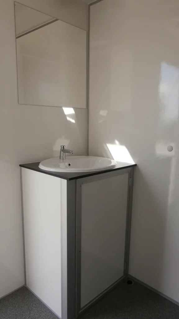 WC 2+1+2 Bild6.jpg